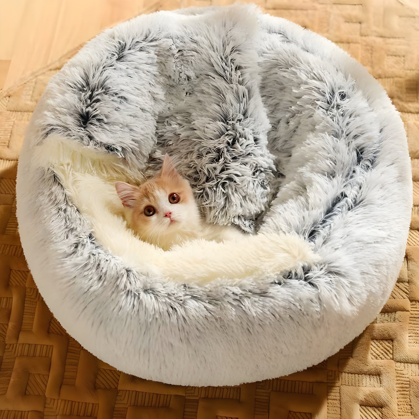 SnuggleSphere - Pet Bed